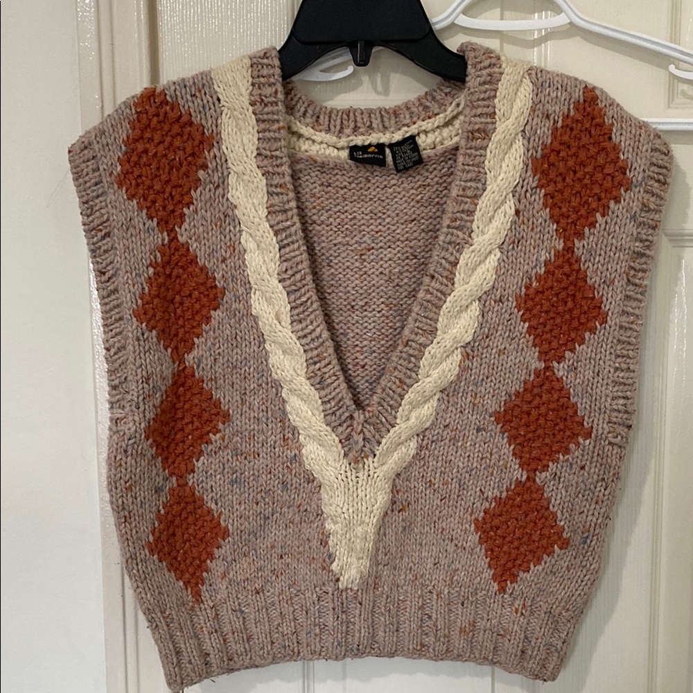 Women's Cable Knit Sweater Vest - Brown and Cream